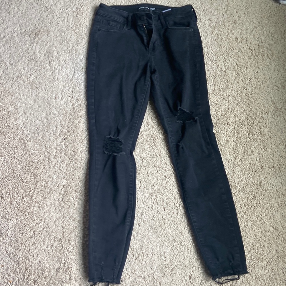 Old Navy Rockstar super skinny ankle distressed black jeans